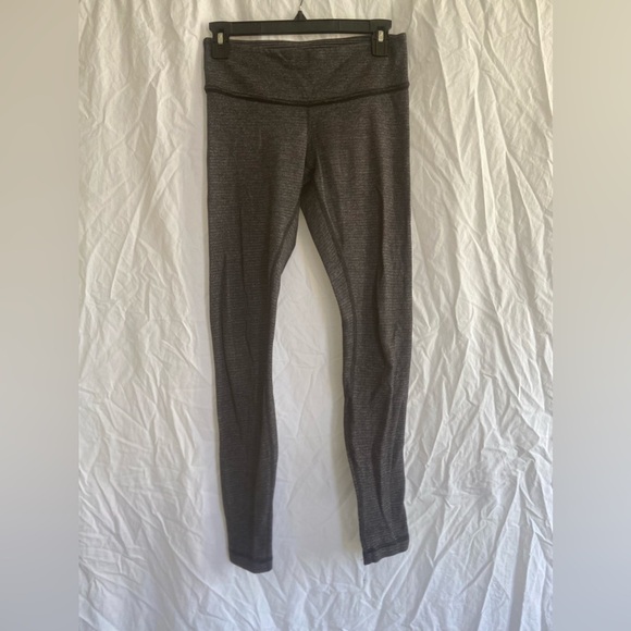 Lululemon Wunder under high rise Legging Size 6 - Picture 2 of 7